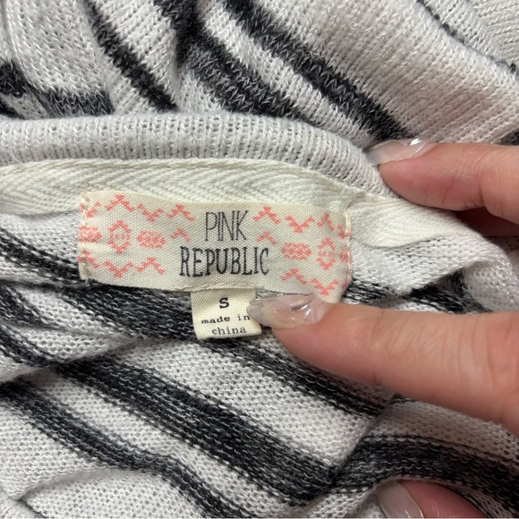 Pink Republic | Striped Long Sleeve Tunic Top | Small - Picture 5 of 8